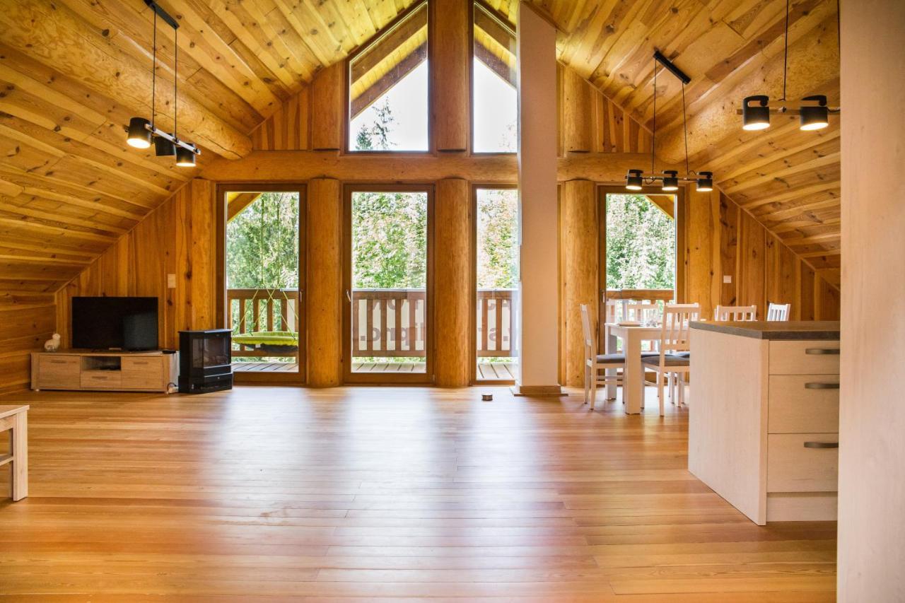Luxusni Srub Az 24 Luzek - Sruby-Lipno Villa ฟริมบูร์ก ภายนอก รูปภาพ