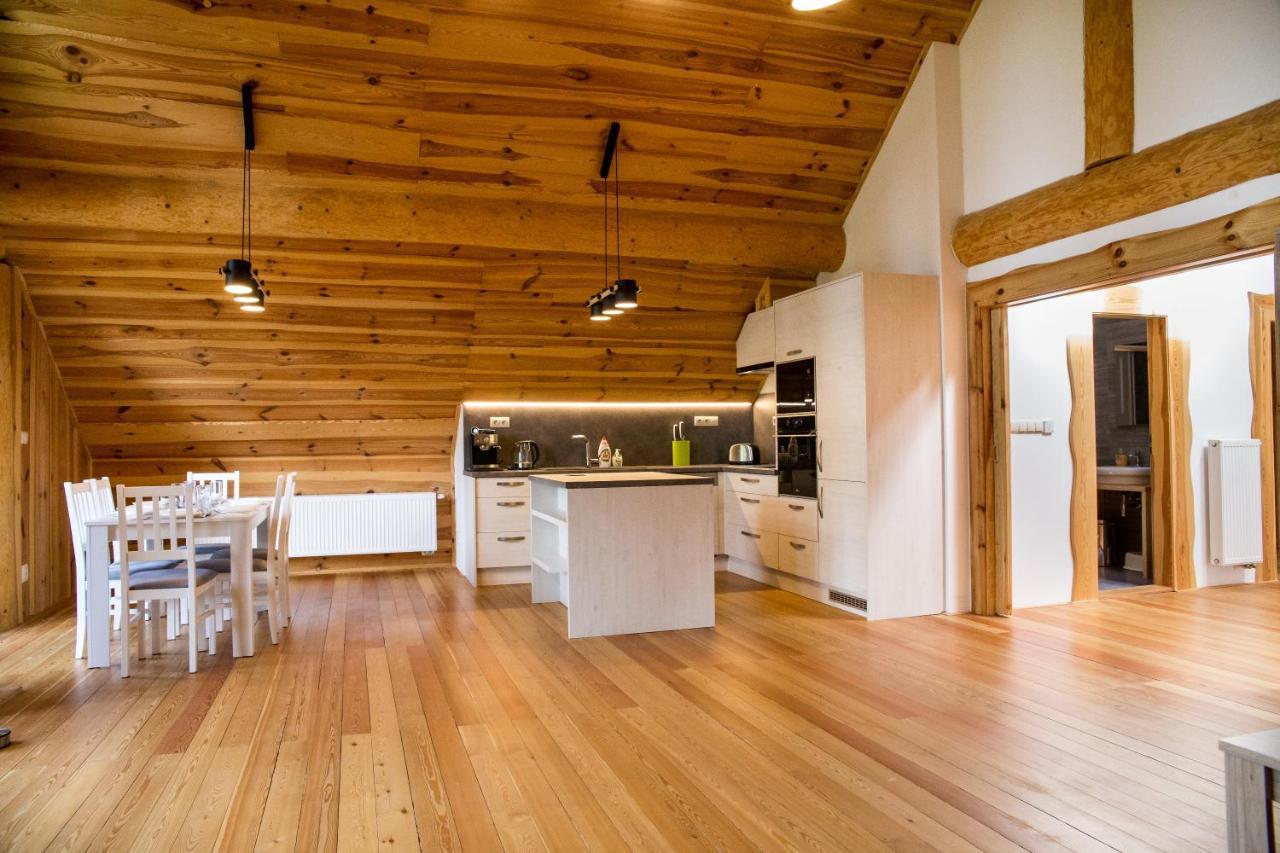Luxusni Srub Az 24 Luzek - Sruby-Lipno Villa ฟริมบูร์ก ภายนอก รูปภาพ