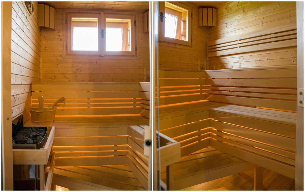 Luxusni Srub Az 24 Luzek - Sruby-Lipno Villa ฟริมบูร์ก ภายนอก รูปภาพ